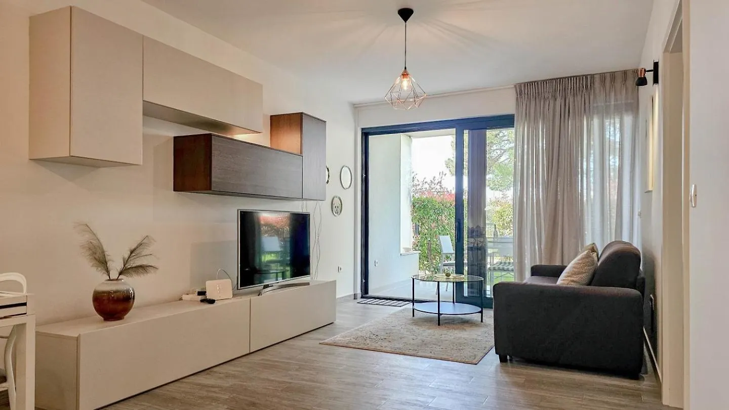 Francesca Apartment Novigrad  0*, Novigrad (Istria) Croatia